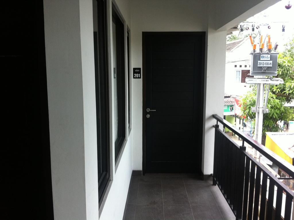 Votel Viure Hotel Jogjakarta Maguwo Kültér fotó