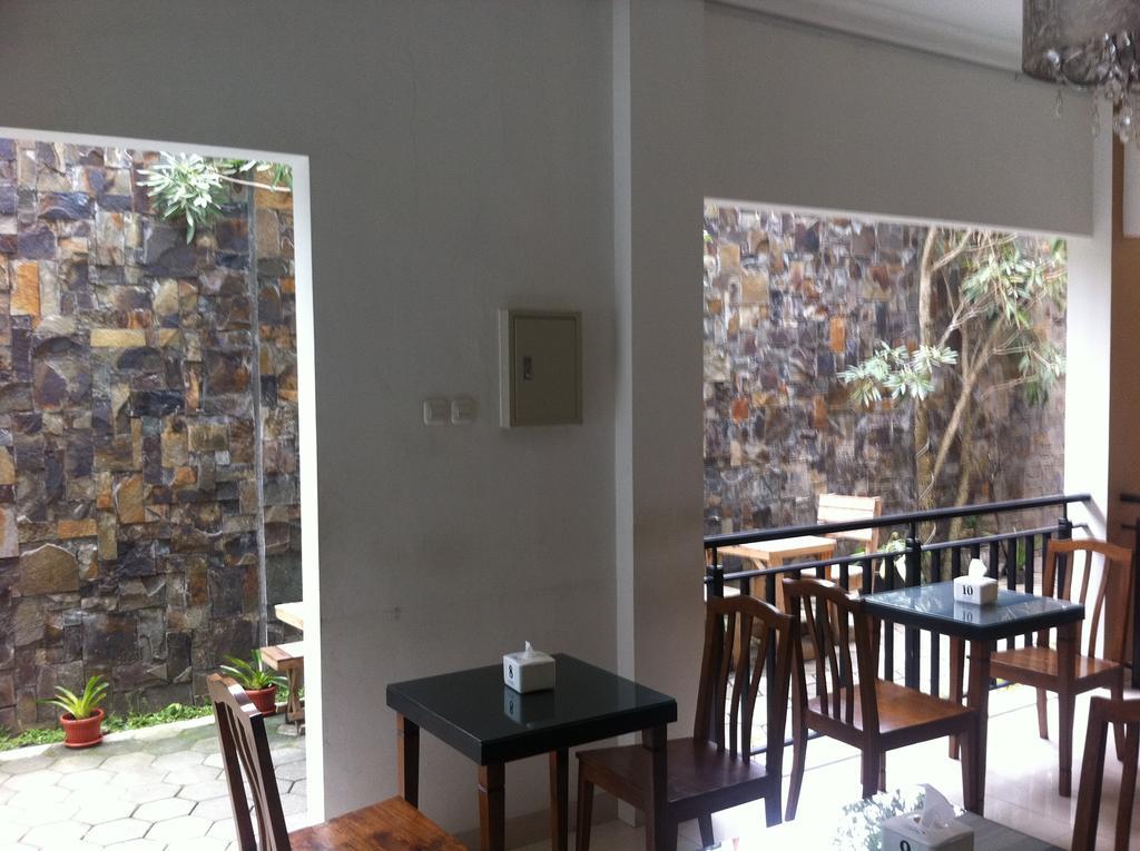 Votel Viure Hotel Jogjakarta Maguwo Kültér fotó